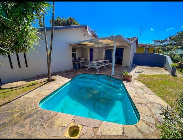 3 BEDROOM HOUSE FOR SALE IN CAVERSHAM GLEN